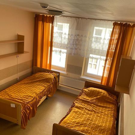 Dom Opieki Nestor Hotel วอร์ซอ ภายนอก รูปภาพ
